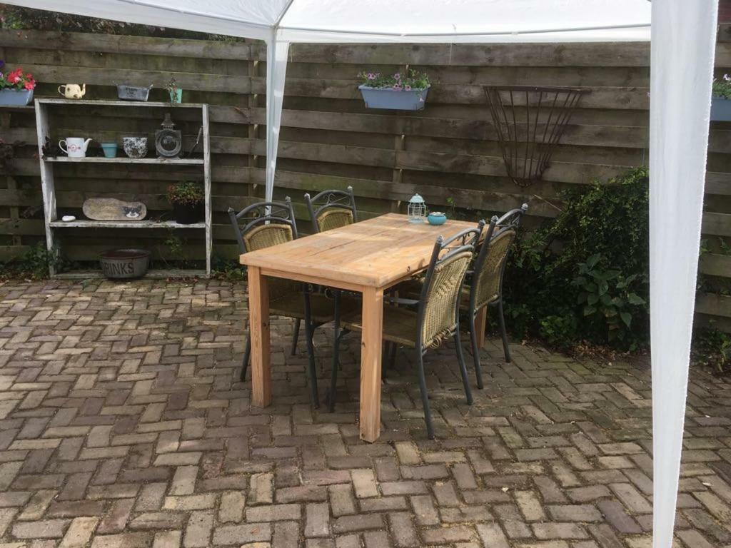 De Posthoorn Bed & Breakfast Appelscha Bagian luar foto